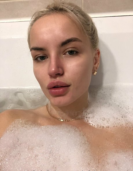 trio à gros seins onlyfans adulte xxx images