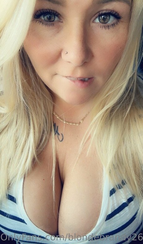 asiatique gratuit onlyfans nu exclusif images