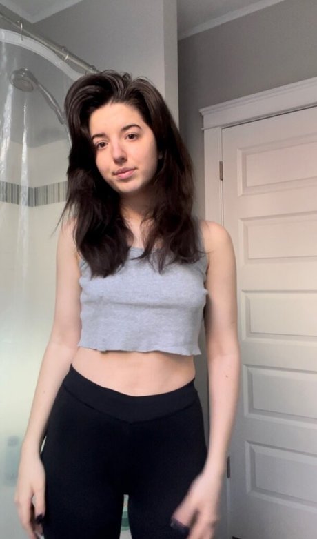 Slight Sounds actrice nue collection