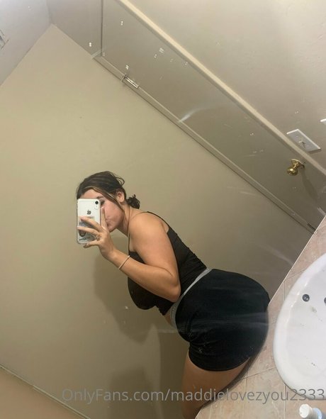 maddiexofree modèle pornographique des photos