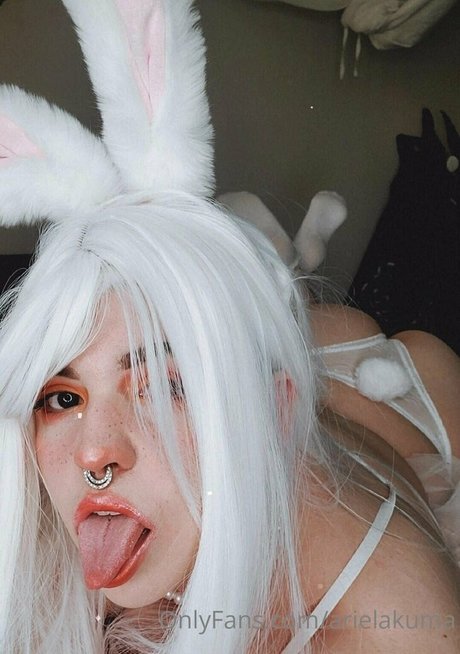 arielakuma beau modèle galeries