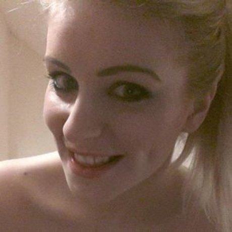 Jessica Davies étoile sexy archive