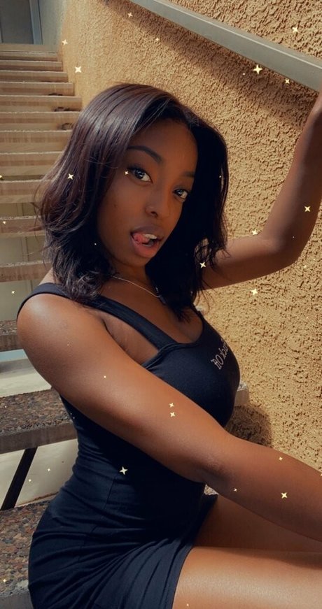 bébé mignon onlyfans nus chauds collection