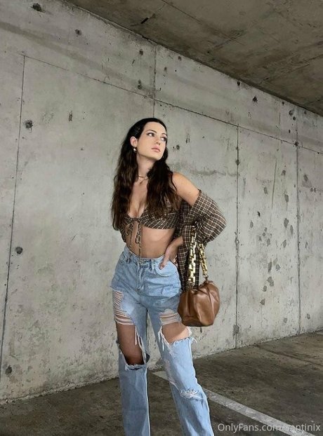 itssophiafoxxx modèle artistique photos