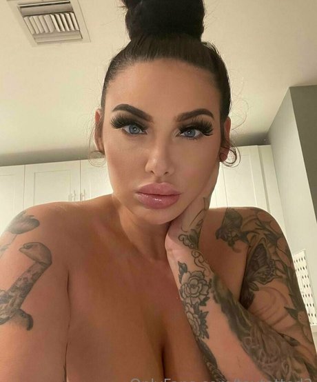 taytatted2 xxx star du porno photo