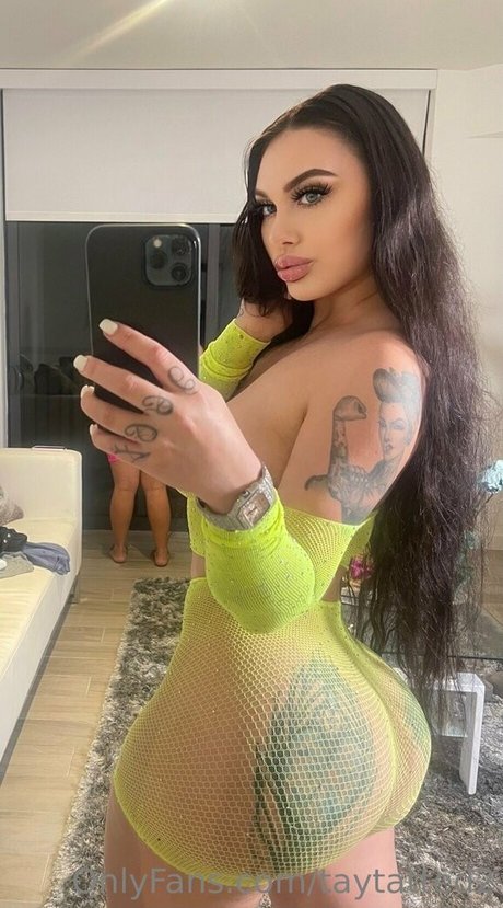 taytatted2 star du porno parfaite galerie