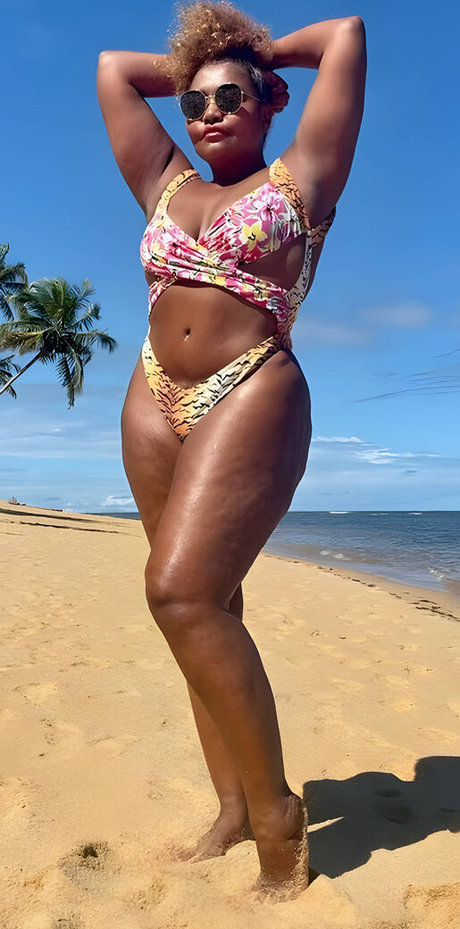 Gaby Amarantos étoile img