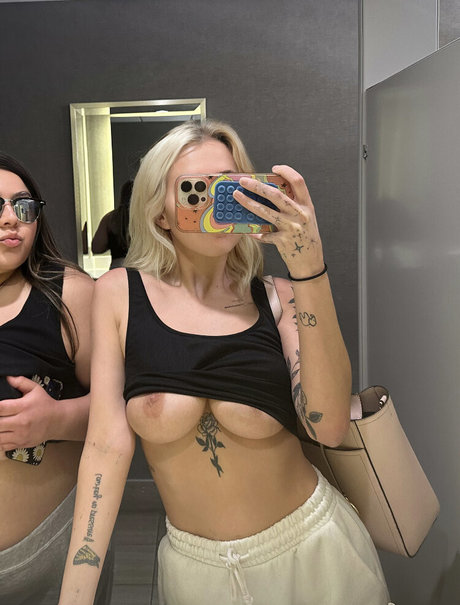 cul écarté onlyfans beau pornographique img