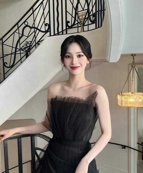 WomenK pop joli modèle images