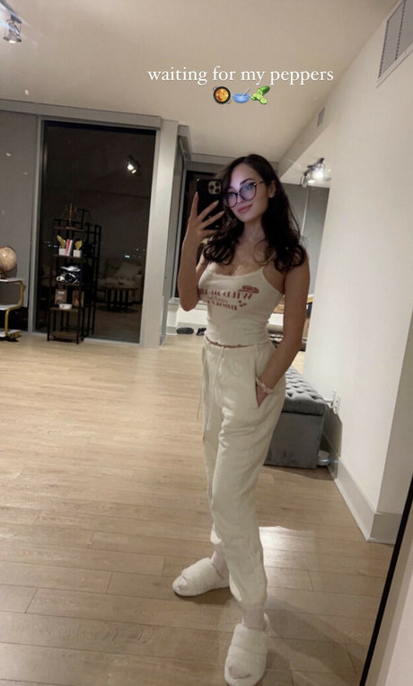 trio à gros seins onlyfans adulte de haute qualité photos