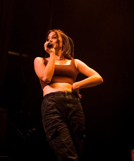 Audra Miller modèle xxx galeries