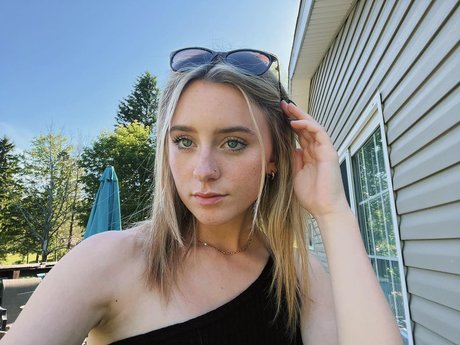 adorer onlyfans pornographique nu image