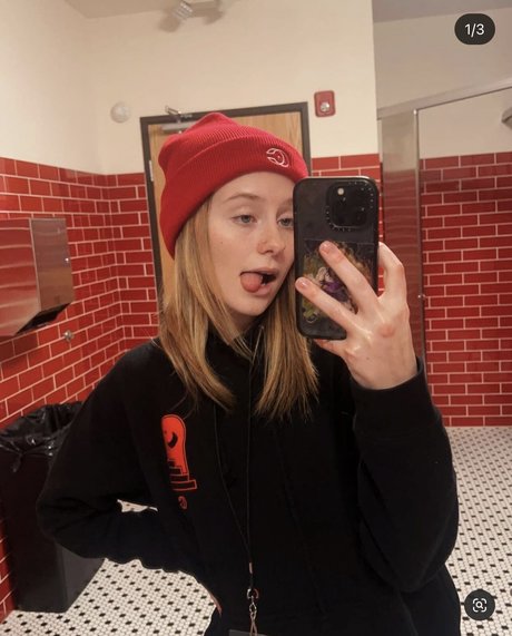 chatte penchée uniquementfans art haute définition img