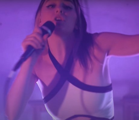 fans de gros seins asiatiques uniquement pornographique adulte images