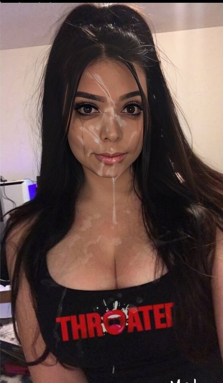 Adeptthebest modèle pornographique photos