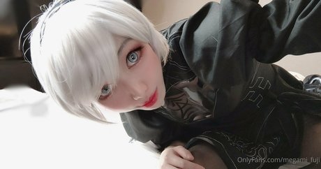 megami fuji étoile sexy img