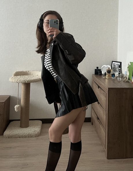 femmes au foyer uniquementfans haut érotique img