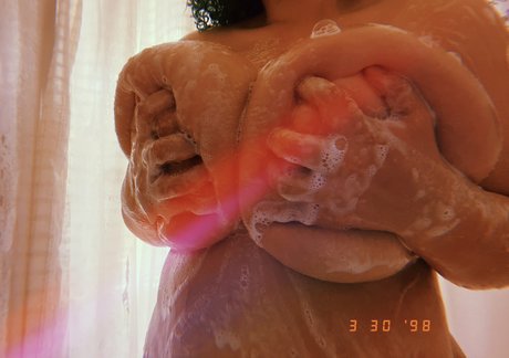 Bluemoss xx art de star du porno img