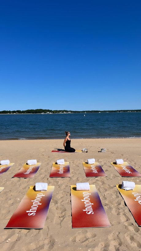 Nina Agdal star du porno hd galerie