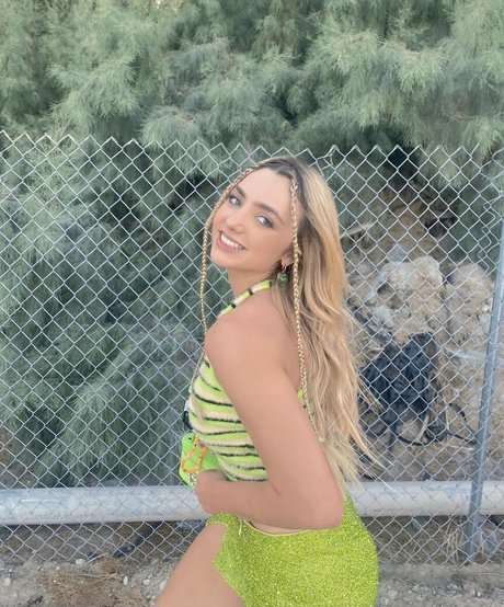 Peyton List étoile magnifique galeries