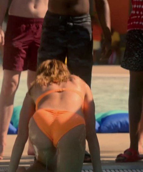 Peyton List star du porno belle photos