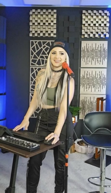 pawg épais uniquementfans érotique sympa image