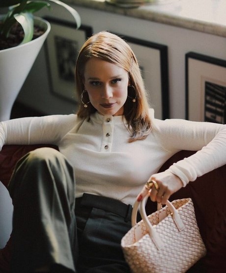 Mariana Ximenes art star du porno image