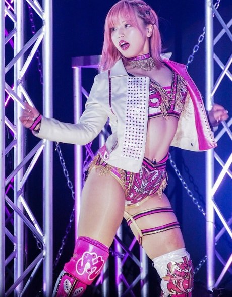 Mina Shirakawa modèles nus galerie