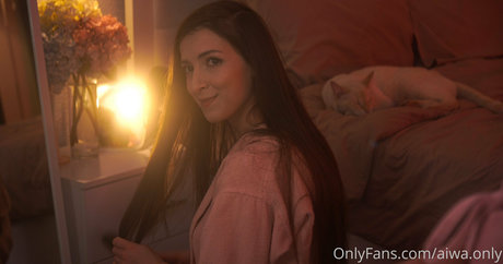 Aiwaonly actrice libre img