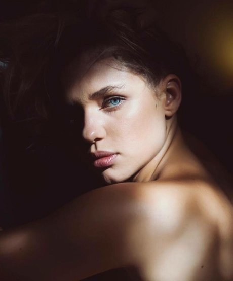 Bruna Linzmeyer haut étoile photo