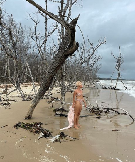 Bruna Linzmeyer xxx étoile img