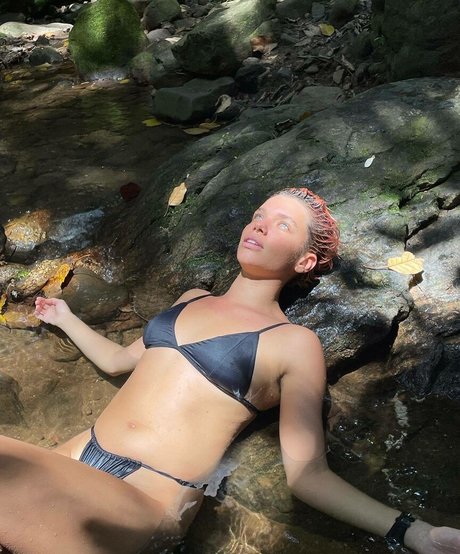 Bruna Linzmeyer star pornographique galeries