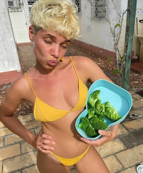 Bruna Linzmeyer belle star du porno img