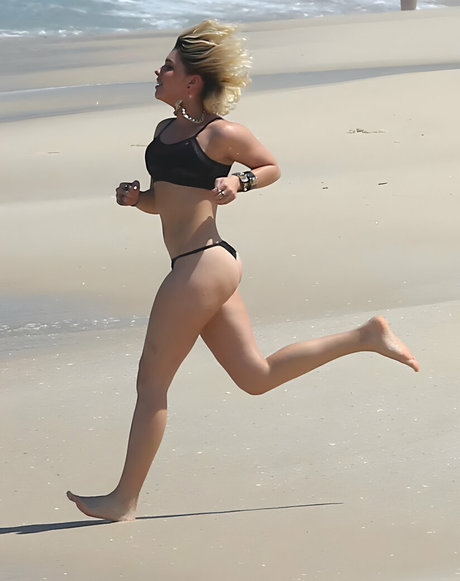 Bruna Linzmeyer nus star du porno photo