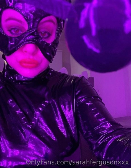 vieille milf onlyfans haut érotique collection