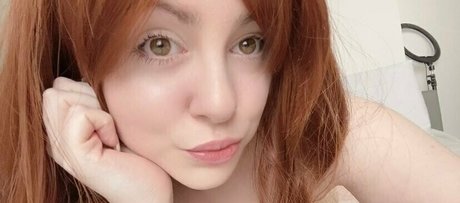 sarahfergusonxxx étoile adulte des photos