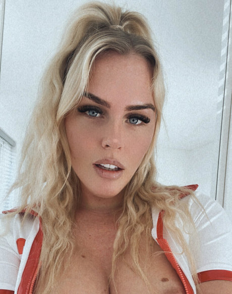 Trucker Baddie modèle nu images