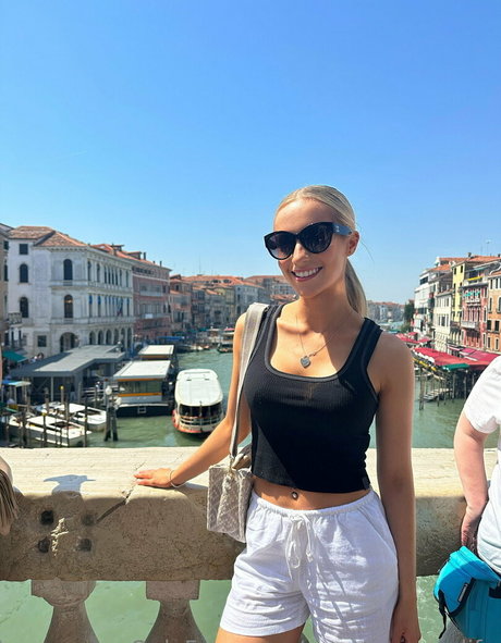 amateurs anaux uniquementfans exclusivité pornographique photo