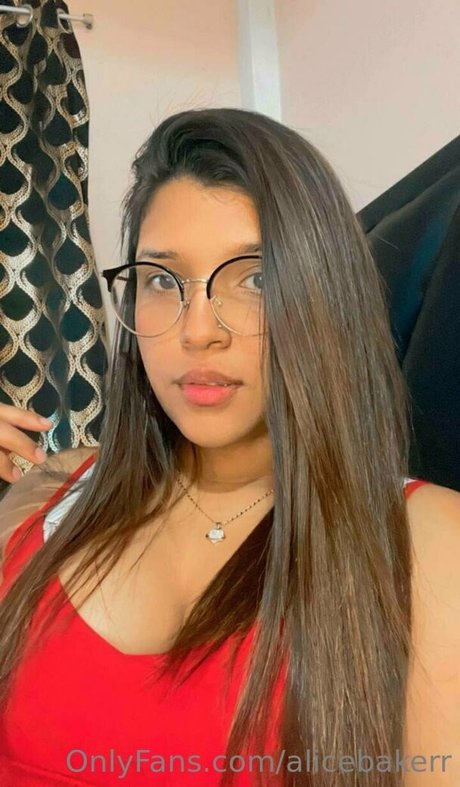 alicebakerr actrice pornographique galerie