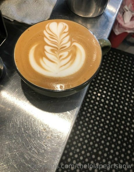 gros seins ébène onlyfans parfait et sexy img