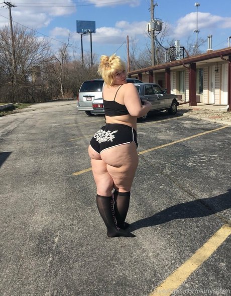 tinysatan nus star du porno img