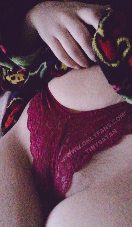 tinysatan top star img