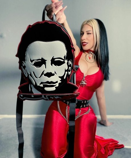 Laura Amuyus sexe star archive