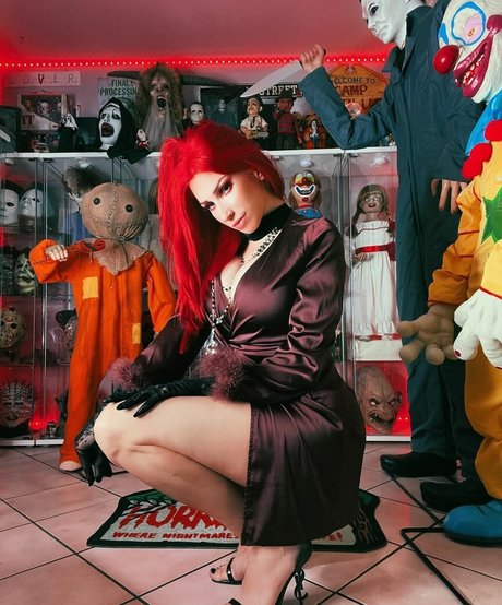 Laura Amuyus modèle porno image