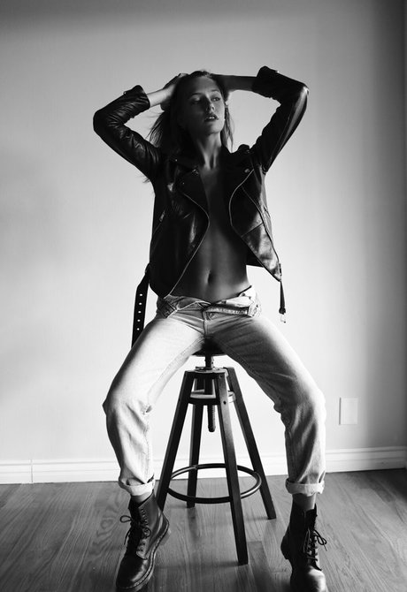 alexisbumgarner haut modèle galeries