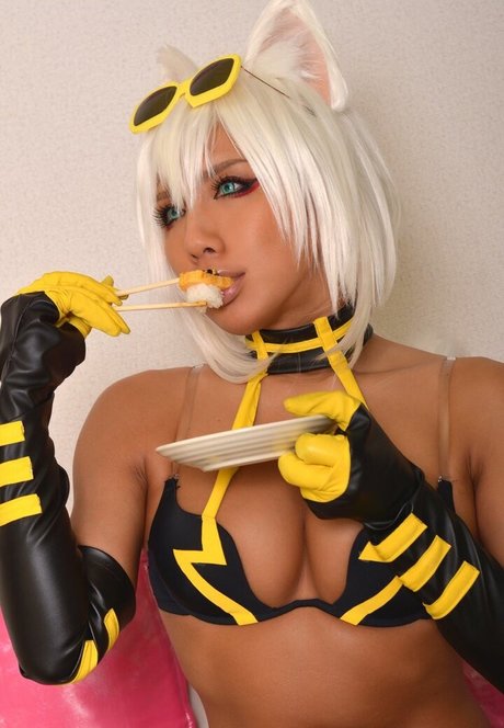 chaton potelé uniquementfans art érotique image