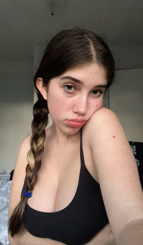 itsmollyyyrose again star du porno nue photos