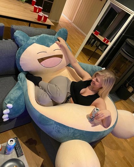 chauffeur de camion uniquementfans nu gratuit photos