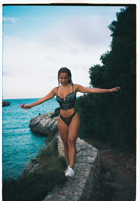 anna are_ étoile sympa image