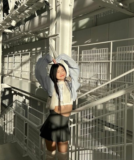 Kika Kim star du porno hd img